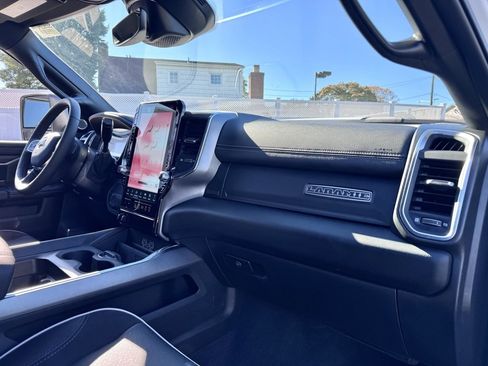 New 2025 RAM 3500 Laramie image 18