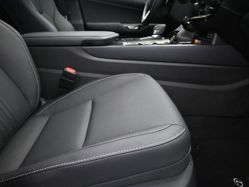 Used 2025 Lexus NX 250 FWD w/ Accessory Package (Z1) image 25