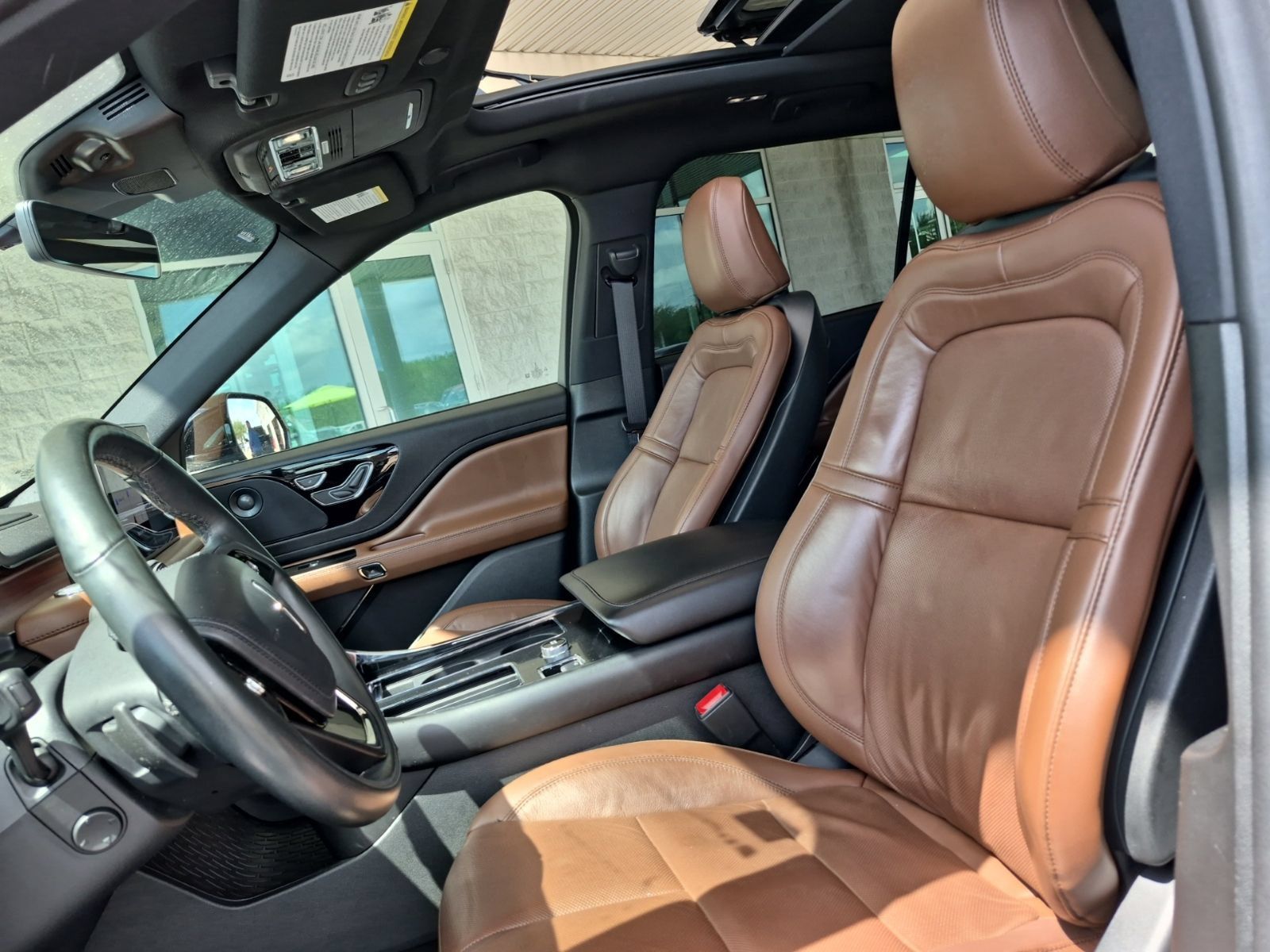 Used 2023 Lincoln Aviator Reserve w/ Elements Package Plus RWD image 11