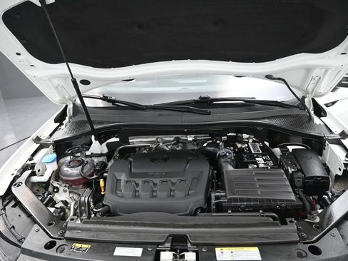 Used 2023 Volkswagen Tiguan SE R-Line FWD image 26