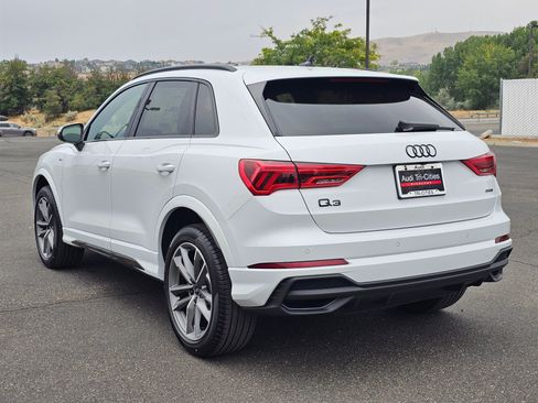 New 2025 Audi Q3 2.0T Premium image 4