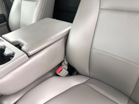 Used 2017 Ford F250 XL RWD image 21