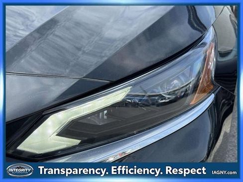 Certified 2024 Nissan Altima 2.5 SV FWD image 8