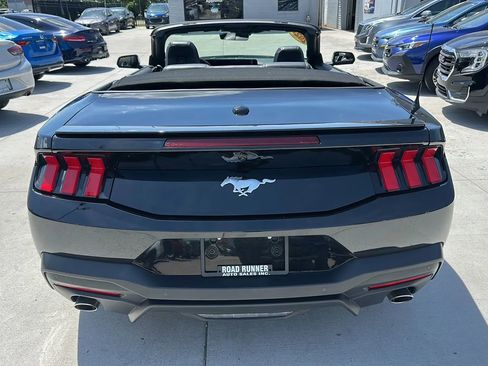 Used 2024 Ford Mustang Premium RWD image 6