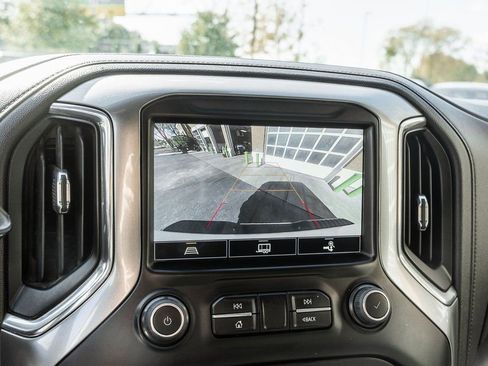 Used 2023 Chevrolet Silverado 3500 LT w/ Convenience Package image 10