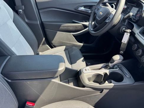 New 2026 Chevrolet Trax LS FWD image 7