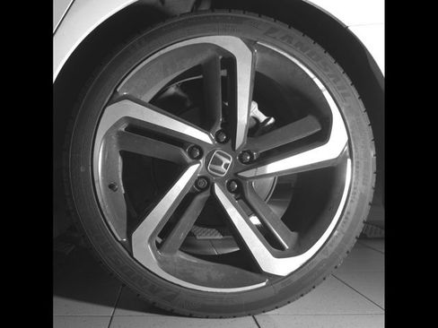 Used 2021 Honda Accord Sport image 25