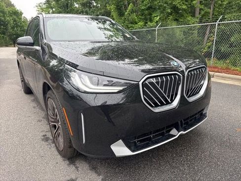 Used 2025 BMW X3 xDrive30 w/ Premium Package AWD/4WD image 3