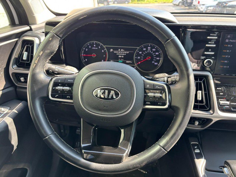 Used 2021 Kia Sorento S FWD image 16