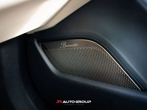 Used 2020 Porsche Taycan image 15