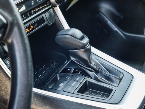 Certified 2023 Toyota RAV4 LE image 23