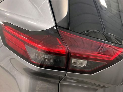 Certified 2023 Nissan Rogue SV w/ SV Premium B Package image 34