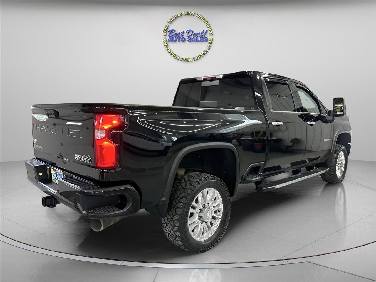 Used 2020 Chevrolet Silverado 3500 High Country w/ Z71 Off-Road Package AWD/4WD image 5