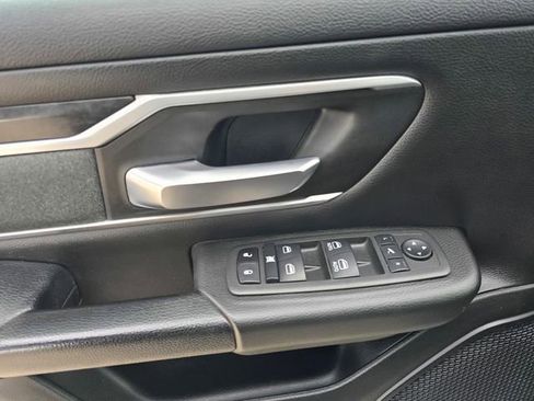 Used 2022 RAM 1500 Big Horn AWD/4WD image 14