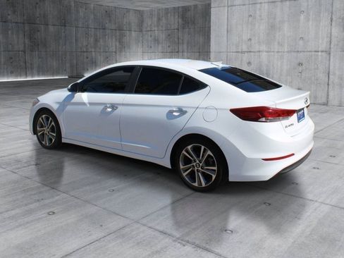 Used 2017 Hyundai Elantra Limited w/ Limited Ultimate Package 05 FWD image 3