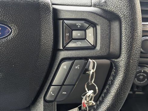 Used 2016 Ford F150 XLT w/ Equipment Group 302A Luxury image 15