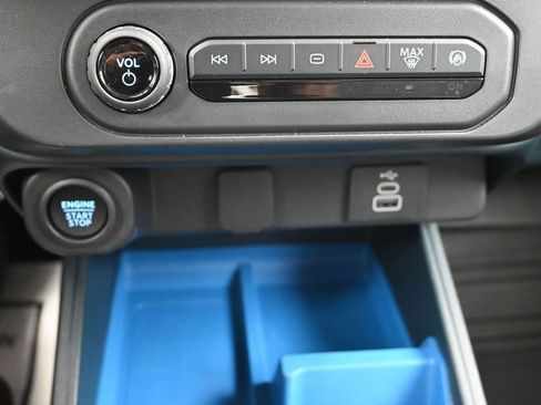 New 2026 Ford Maverick XLT w/ XLT Luxury Package AWD/4WD image 13