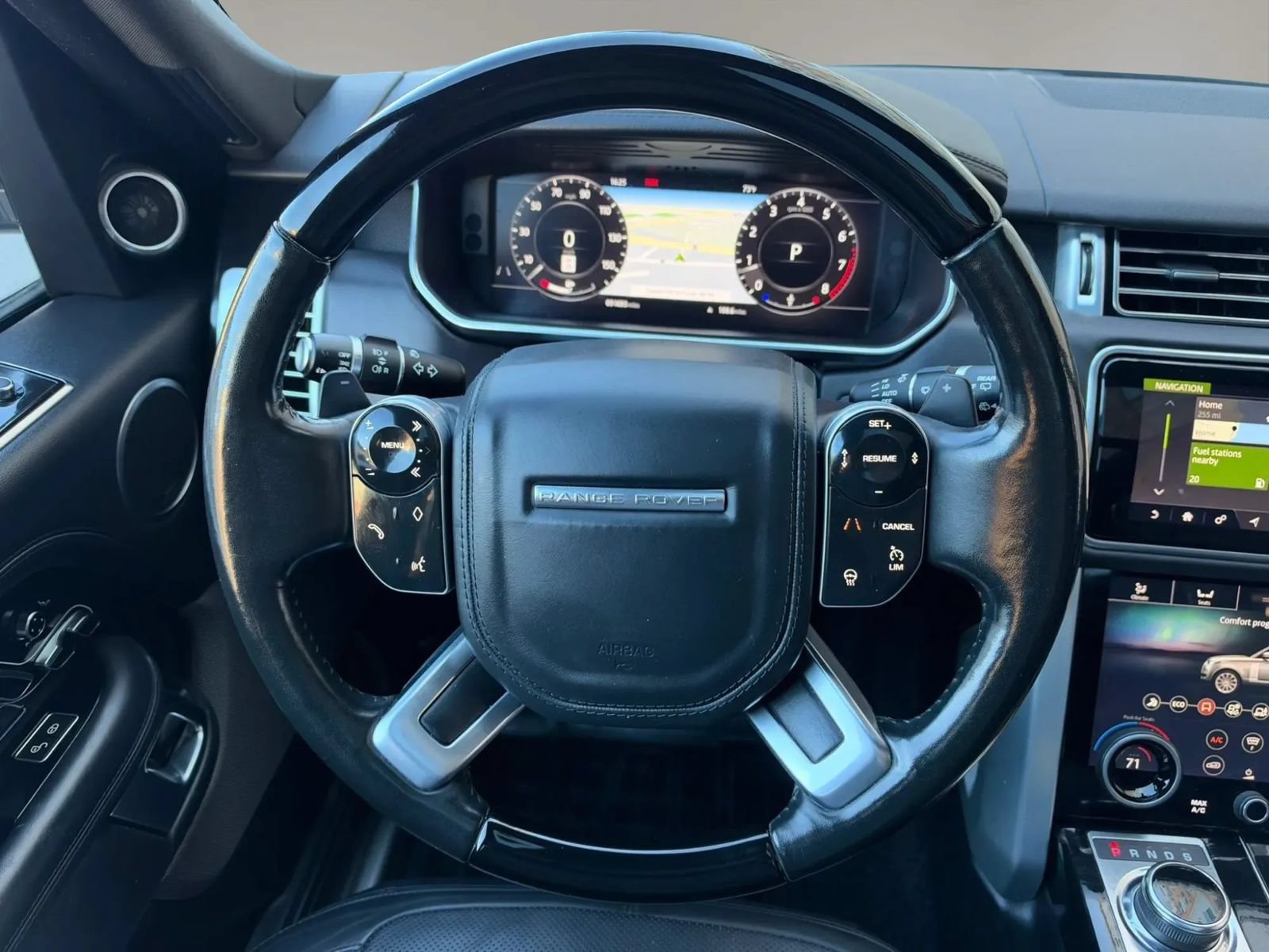 Used 2018 Land Rover Range Rover HSE AWD/4WD image 15