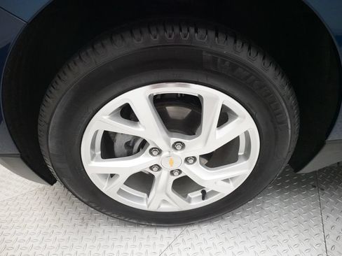 Used 2020 Chevrolet Equinox Premier w/ LPO, Floor Liner Package FWD image 25