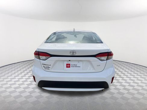 Certified 2021 Toyota Corolla LE image 16