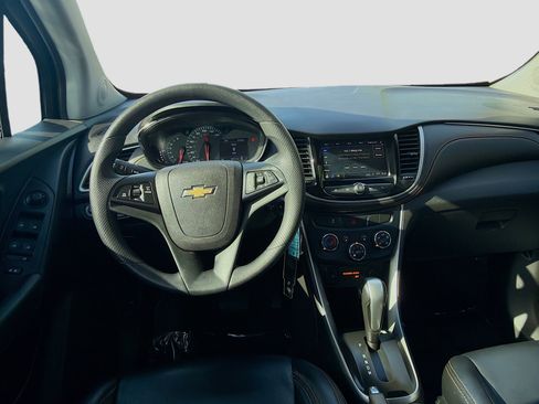 Used 2019 Chevrolet Trax LT image 20