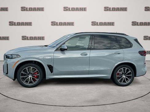 New 2026 BMW X5 xDrive50e AWD/4WD image 2
