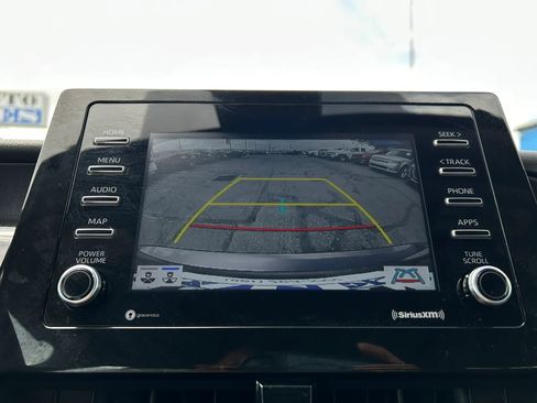 Used 2021 Toyota Camry LE FWD image 13