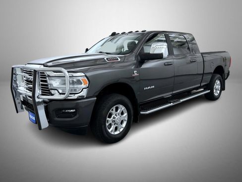 Used 2024 RAM 3500 Laramie AWD/4WD image 1