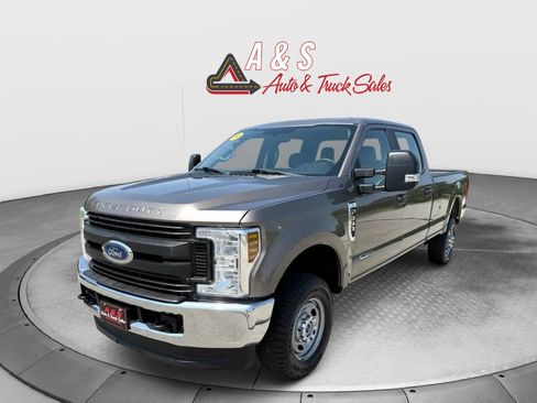 Used 2019 Ford F350 XL w/ Power Equipment Group AWD/4WD image 3