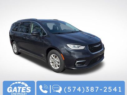 Used 2021 Chrysler Pacifica Touring-L