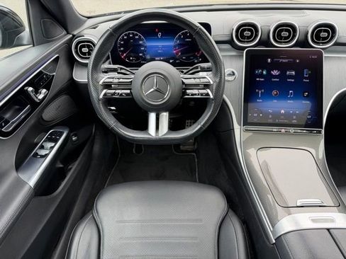 Used 2023 Mercedes-Benz C 300 4MATIC Sedan image 11
