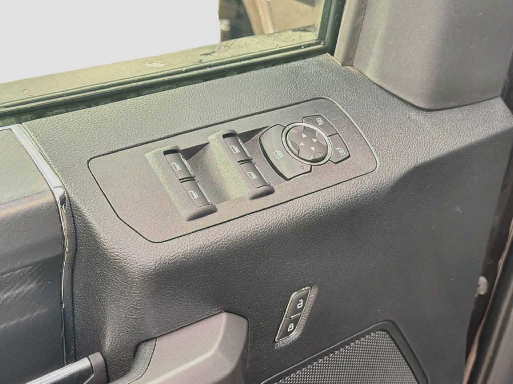 Used 2019 Ford F150 XLT w/ Equipment Group 302A Luxury AWD/4WD image 20