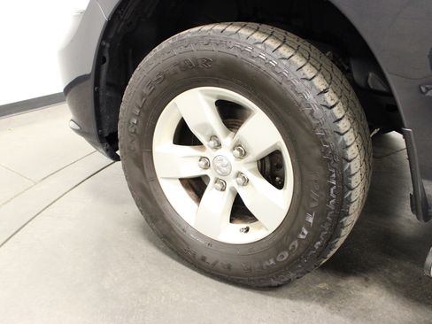 Used 2019 RAM 1500 Express image 10