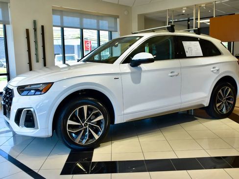 Used 2024 Audi Q5 2.0T Premium Plus image 3