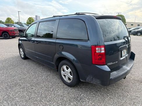 Used 2008 Dodge Grand Caravan SE FWD image 3