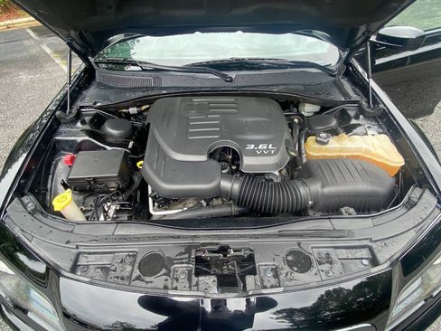 Used 2014 Chrysler 300 S AWD/4WD image 60