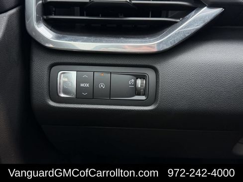 New 2026 GMC Acadia Elevation w/ Elevation Premium Package FWD image 22