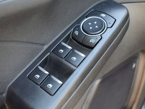 Used 2024 Ford Escape Platinum AWD/4WD image 19
