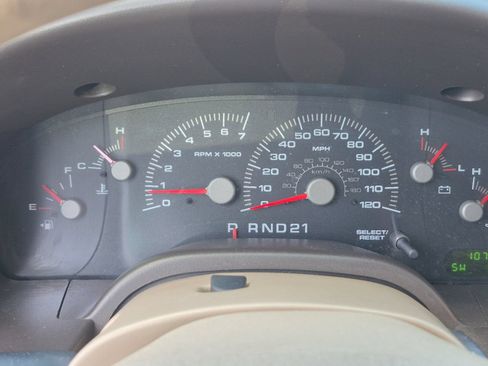 Used 2004 Ford Expedition XLT RWD image 43