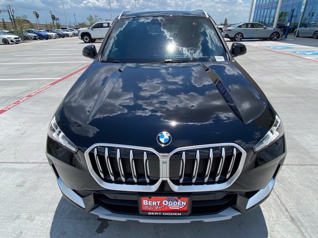 New 2026 BMW X1 xDrive28i w/ Convenience Package AWD/4WD image 2