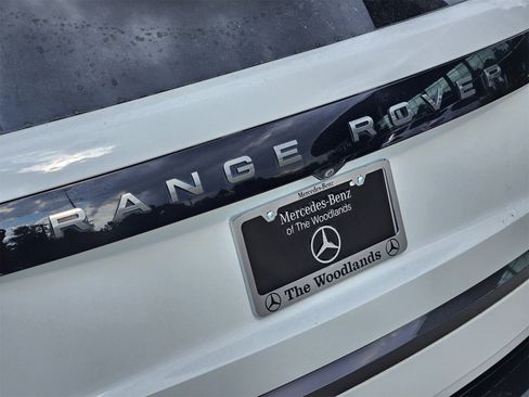 Used 2022 Land Rover Range Rover Long Wheelbase SE image 14