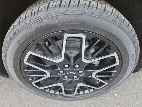 Used 2023 Chevrolet Blazer RS image 9