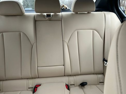 Used 2020 BMW 330i xDrive 330i xDrive w/ Premium Package image 20