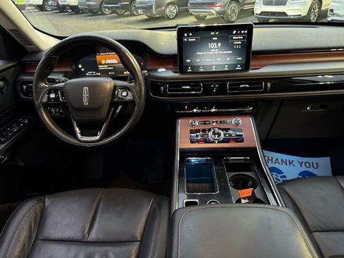 Certified 2023 Lincoln Aviator Reserve w/ Elements Package Plus image 28