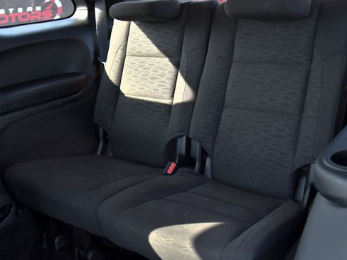 Used 2022 Dodge Durango SXT image 35