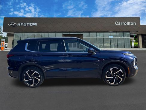 Used 2022 Mitsubishi Outlander SEL image 4