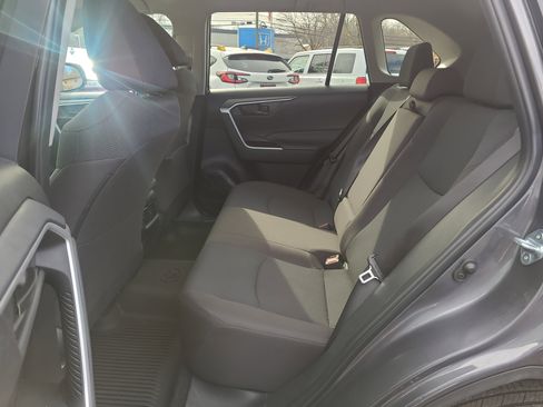 Certified 2025 Toyota RAV4 LE image 27