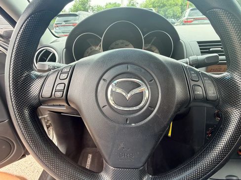 Used 2007 MAZDA MAZDA3 i Touring FWD image 13