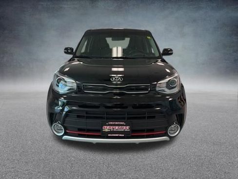 Used 2018 Kia Soul ! w/ Tech Package FWD image 3