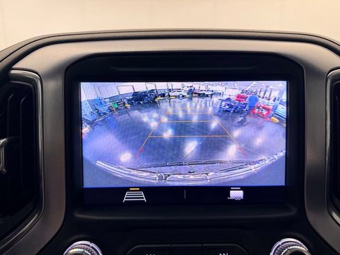 Used 2021 GMC Sierra 1500 SLE RWD image 22